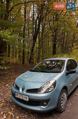 Хэтчбек Renault Clio 2007 в Виннице