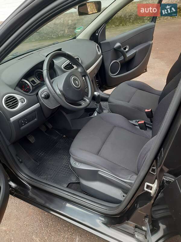 Универсал Renault Clio 2008 в Одессе