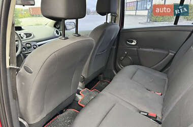 Хетчбек Renault Clio 2007 в 
