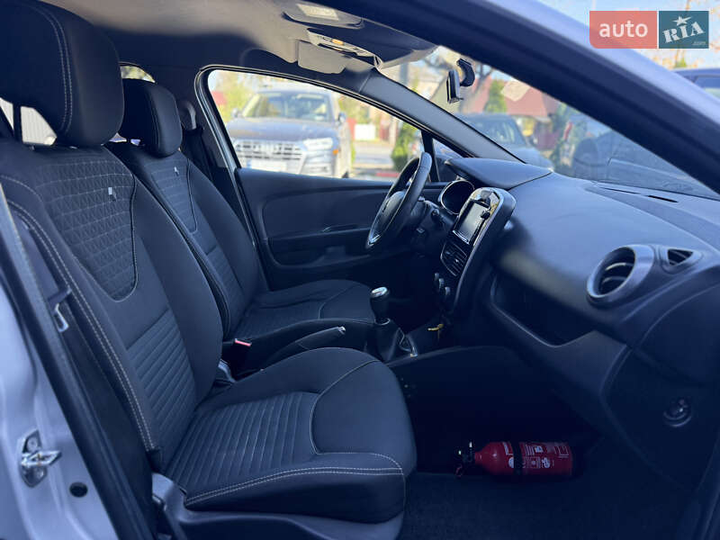 Універсал Renault Clio 2018 в Чернівцях фото 18 Універсал Renault Clio 2018 в Чернівцях