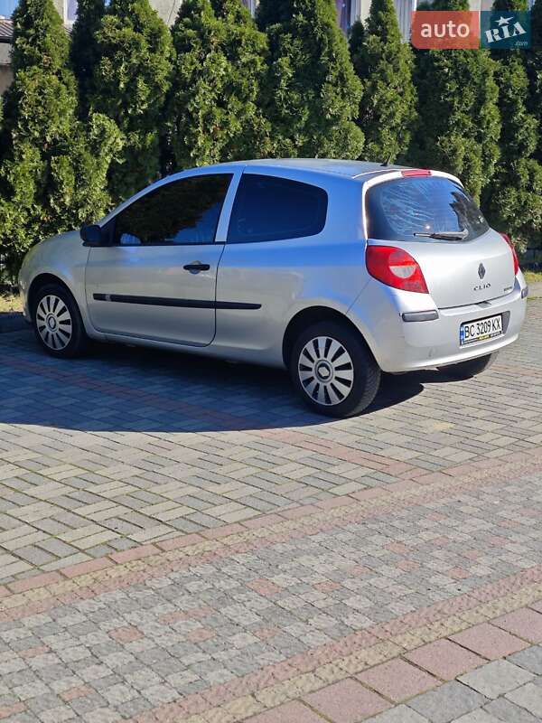 Хетчбек Renault Clio 2007 в Стрию фото 12 Хетчбек Renault Clio 2007 в Стрию