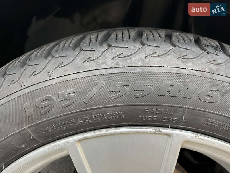 Хэтчбек Renault Clio 2015 в Буче