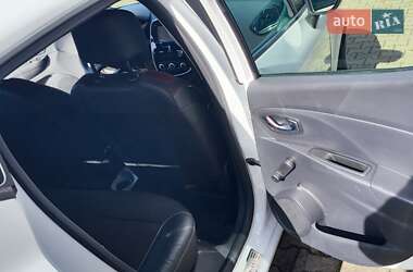 Хэтчбек Renault Clio 2015 в 