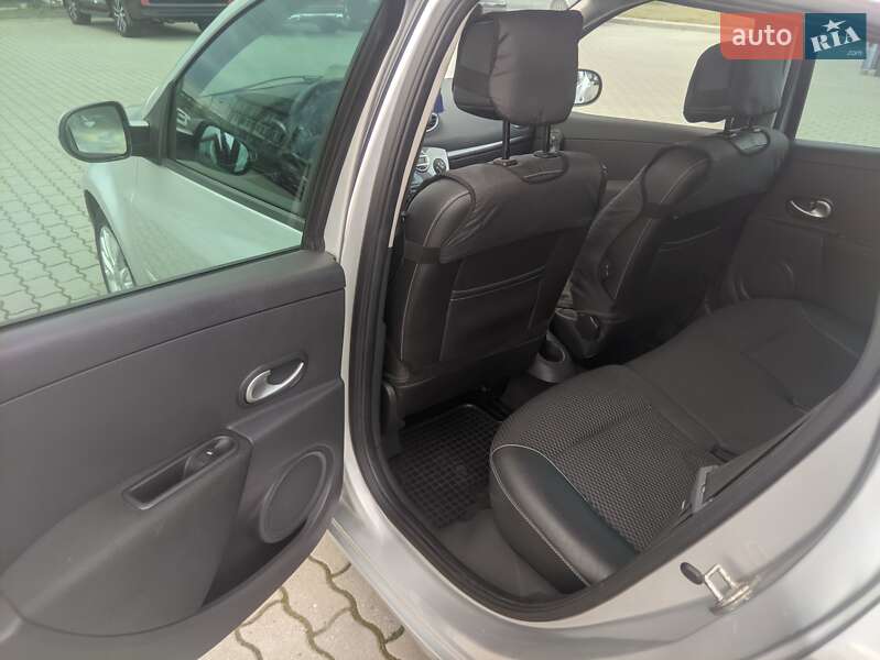 Универсал Renault Clio 2009 в Пустомытах