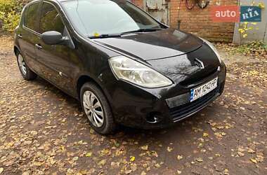 Хетчбек Renault Clio 2011 в  фото 6 Хетчбек Renault Clio 2011 в