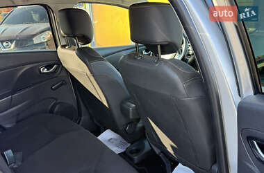 Універсал Renault Clio 2016 в  фото 46 Універсал Renault Clio 2016 в