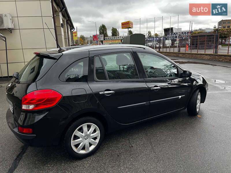 Універсал Renault Clio 2009 в Києві