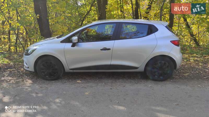 Хэтчбек Renault Clio 2017 в Луцке