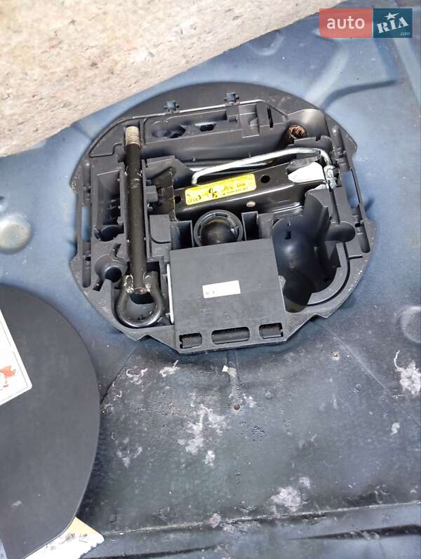 Универсал Renault Clio 2008 в Ивано-Франковске