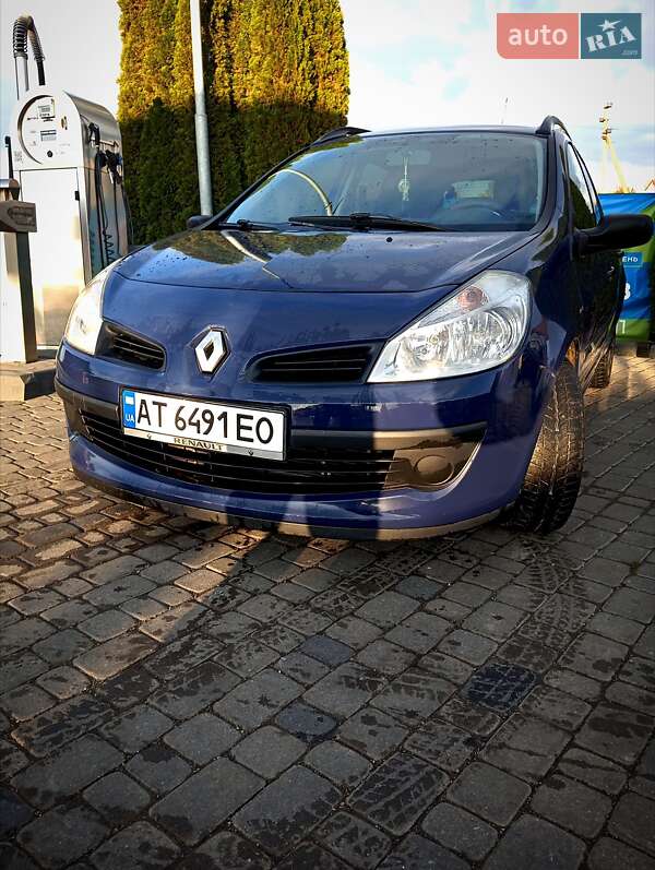 Универсал Renault Clio 2008 в Ивано-Франковске
