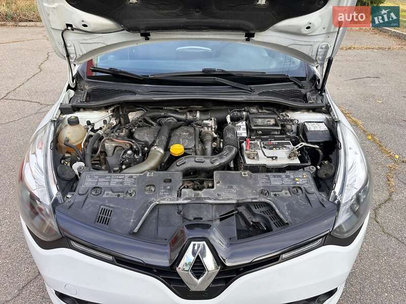 Хетчбек Renault Clio 2013 в Запоріжжі