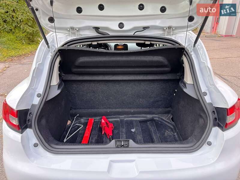 Хетчбек Renault Clio 2013 в Запоріжжі