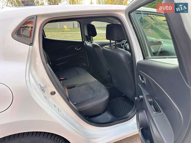 Хетчбек Renault Clio 2013 в Запоріжжі