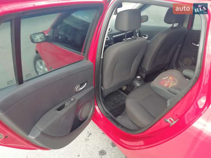 Универсал Renault Clio 2008 в Жмеринке фото 34 Универсал Renault Clio 2008 в Жмеринке