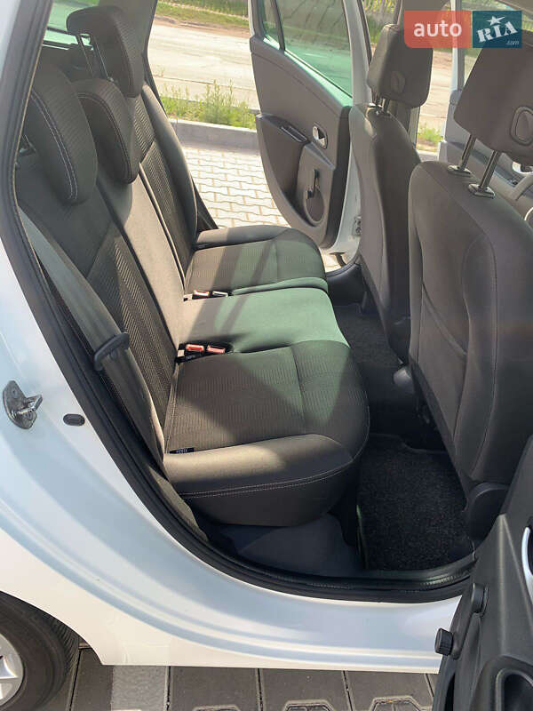 Универсал Renault Clio 2009 в Виннице фото 13 Универсал Renault Clio 2009 в Виннице