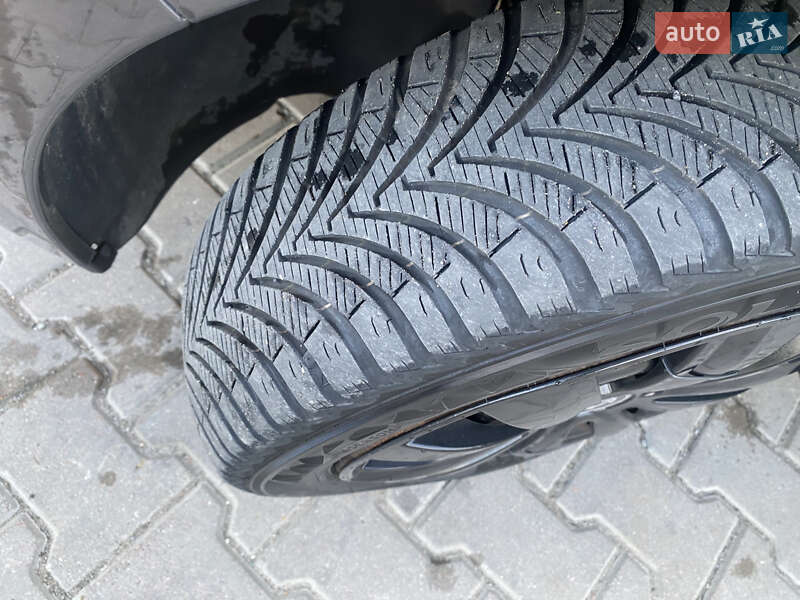 Хетчбек Renault Clio 2008 в Коломиї