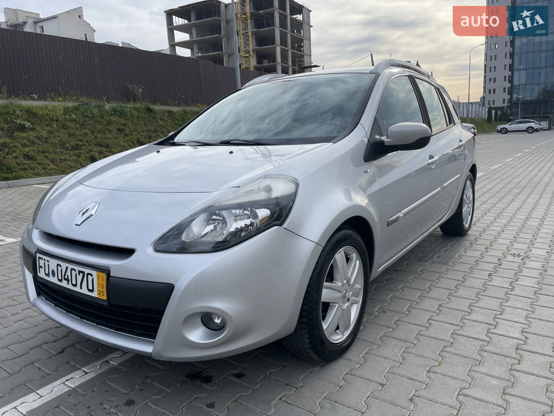 2011 Renault Clio - мініатюра 8