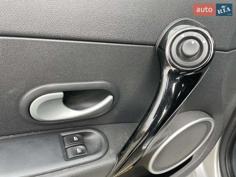Універсал Renault Clio 2011 в Тернополі фото 16 Універсал Renault Clio 2011 в Тернополі