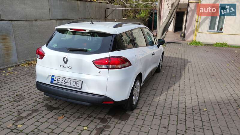 Универсал Renault Clio 2015 в Киеве фото 23 Универсал Renault Clio 2015 в Киеве