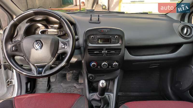 Универсал Renault Clio 2015 в Киеве фото 46 Универсал Renault Clio 2015 в Киеве