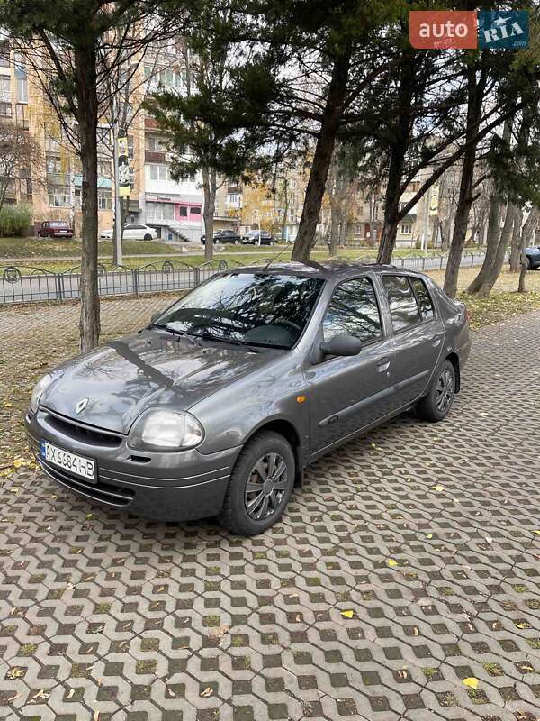 Renault Clio 2001