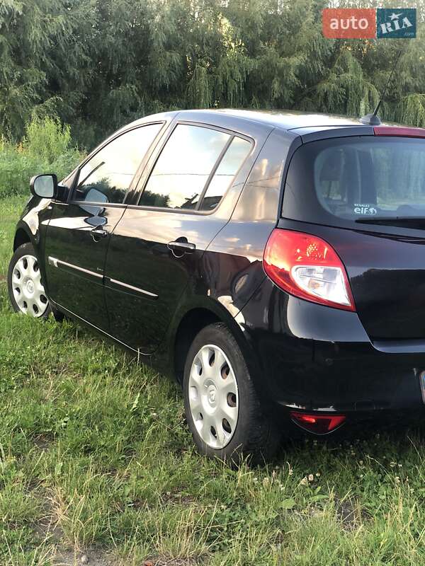 Хетчбек Renault Clio 2012 в Луцьку фото 5 Хетчбек Renault Clio 2012 в Луцьку