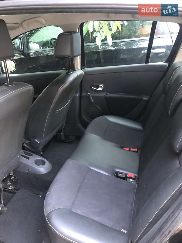 Хетчбек Renault Clio 2012 в Луцьку фото 18 Хетчбек Renault Clio 2012 в Луцьку