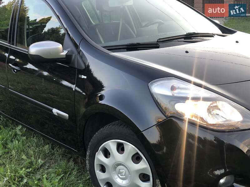 Хетчбек Renault Clio 2012 в Луцьку фото 26 Хетчбек Renault Clio 2012 в Луцьку