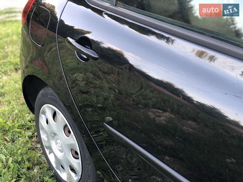 Хетчбек Renault Clio 2012 в Луцьку фото 27 Хетчбек Renault Clio 2012 в Луцьку