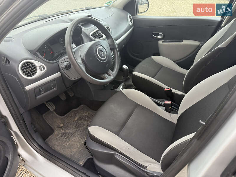 Універсал Renault Clio 2012 в Калуші