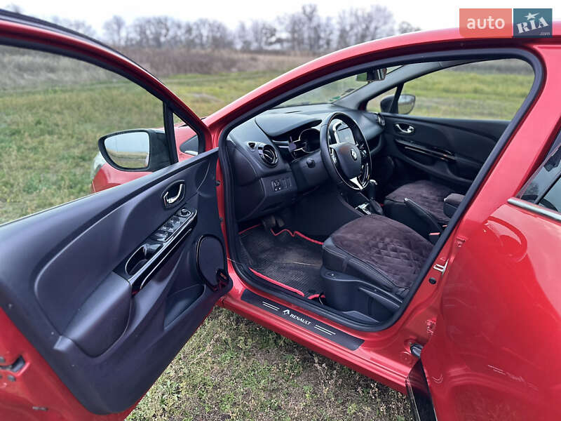 Хетчбек Renault Clio 2014 в Смілі