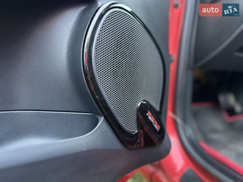 Хетчбек Renault Clio 2014 в Смілі