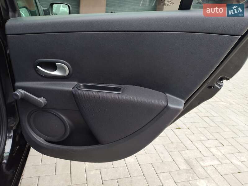 Універсал Renault Clio 2007 в Калуші фото 23 Універсал Renault Clio 2007 в Калуші