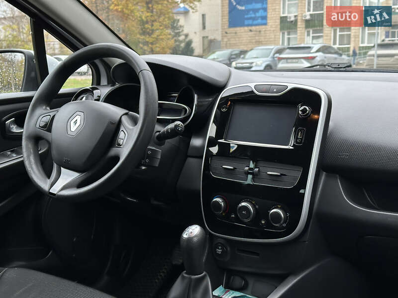Універсал Renault Clio 2015 в Миколаєві