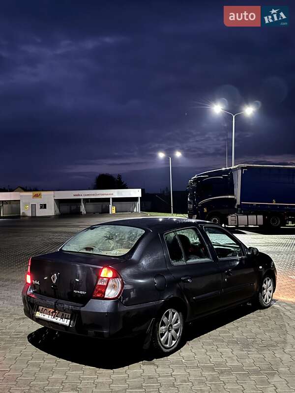 Седан Renault Clio 2008 в Горохові