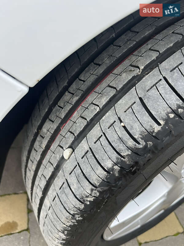 Универсал Renault Clio 2013 в Калуше фото 16 Универсал Renault Clio 2013 в Калуше