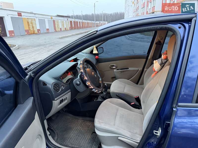 Хетчбек Renault Clio 2008 в Харкові фото 3 Хетчбек Renault Clio 2008 в Харкові