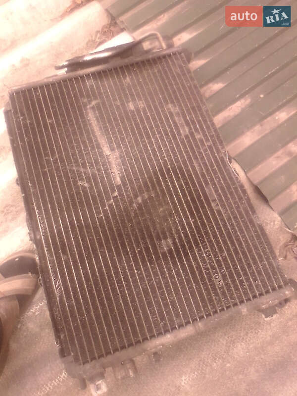 Хэтчбек Renault Clio 2000 в Турийске фото 15 Хэтчбек Renault Clio 2000 в Турийске