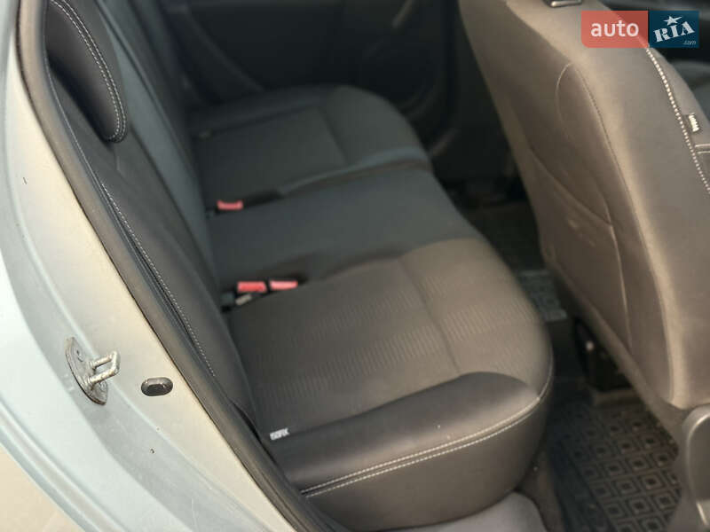 Універсал Renault Clio 2010 в Рівному фото 11 Універсал Renault Clio 2010 в Рівному