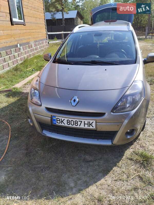 Універсал Renault Clio 2009 в Познані