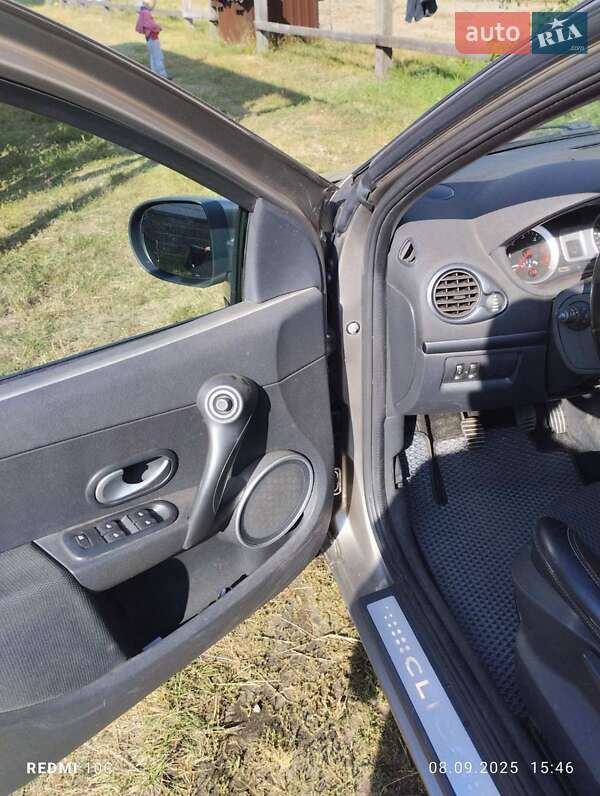 Універсал Renault Clio 2009 в Познані