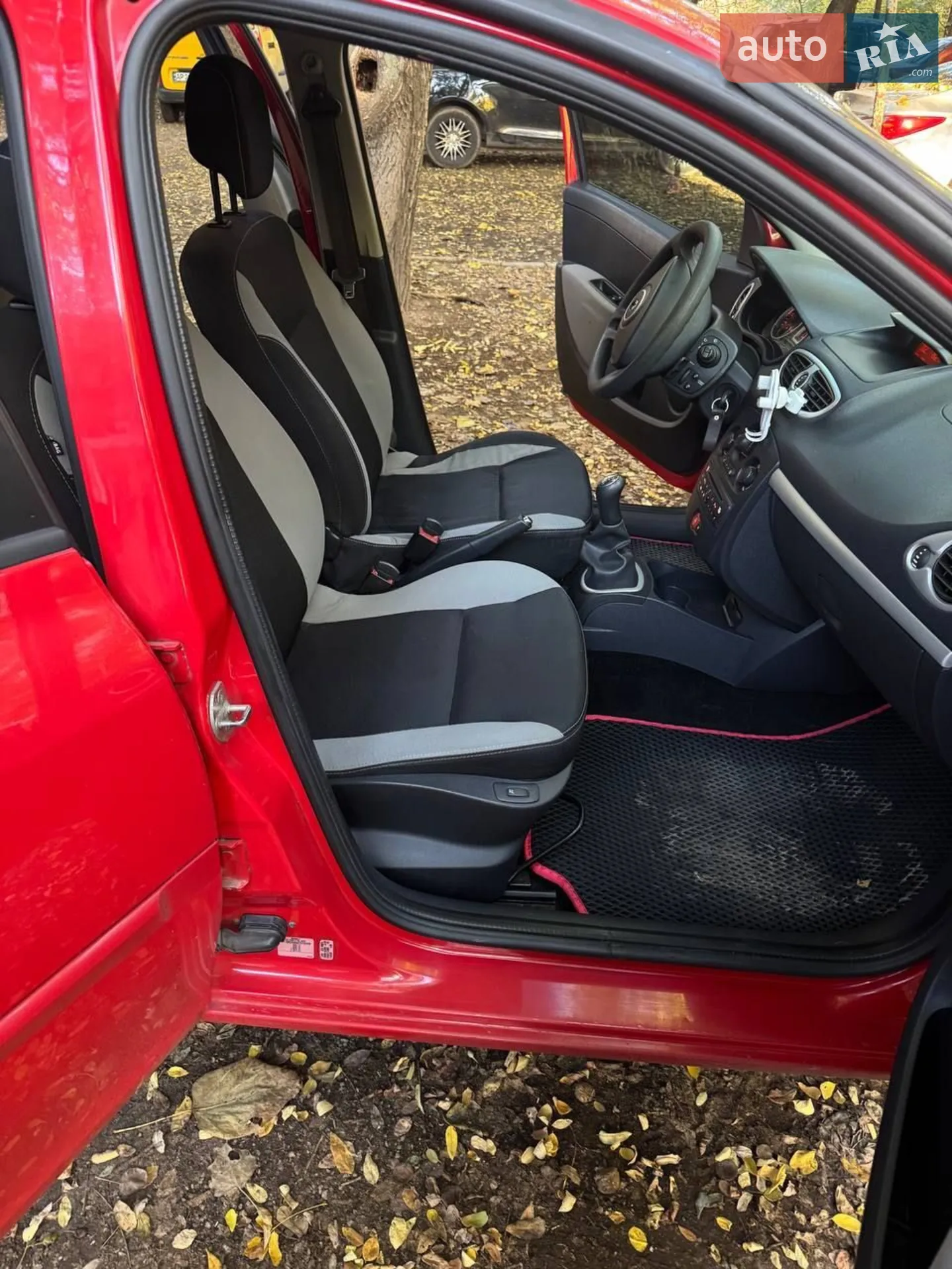 2012 Renault Clio - мініатюра 10