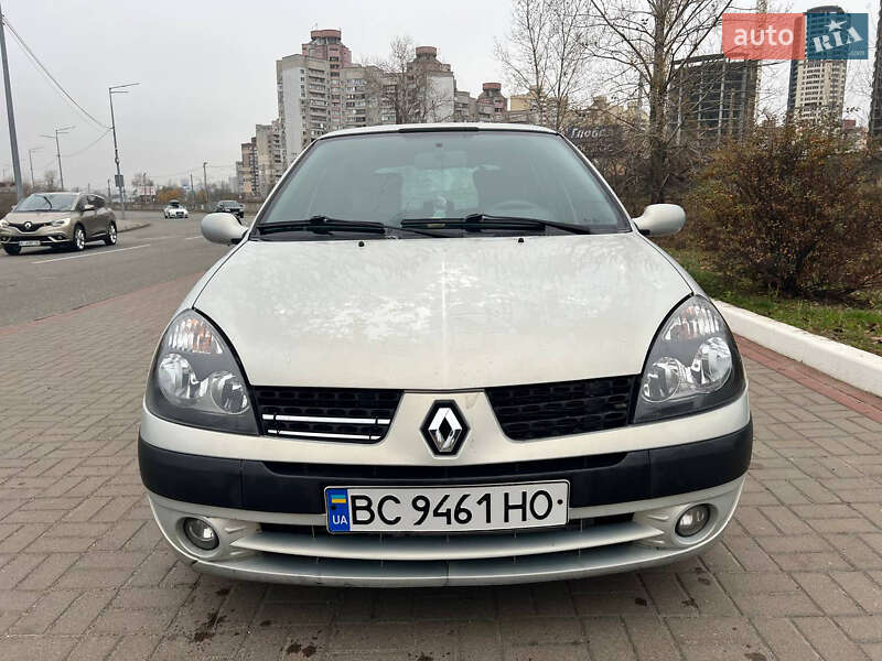 Хетчбек Renault Clio 2002 в Києві фото 6 Хетчбек Renault Clio 2002 в Києві