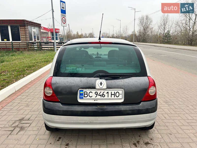 Хетчбек Renault Clio 2002 в Києві фото 14 Хетчбек Renault Clio 2002 в Києві