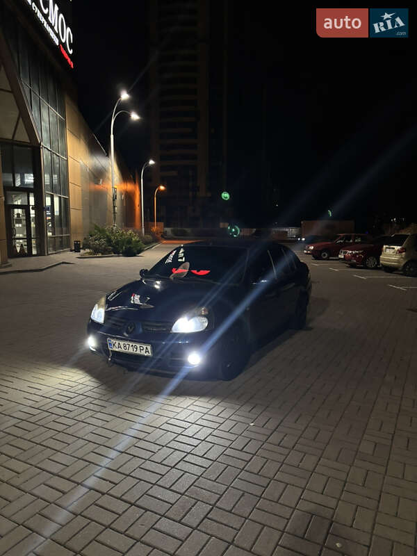 Седан Renault Clio 2007 в Києві