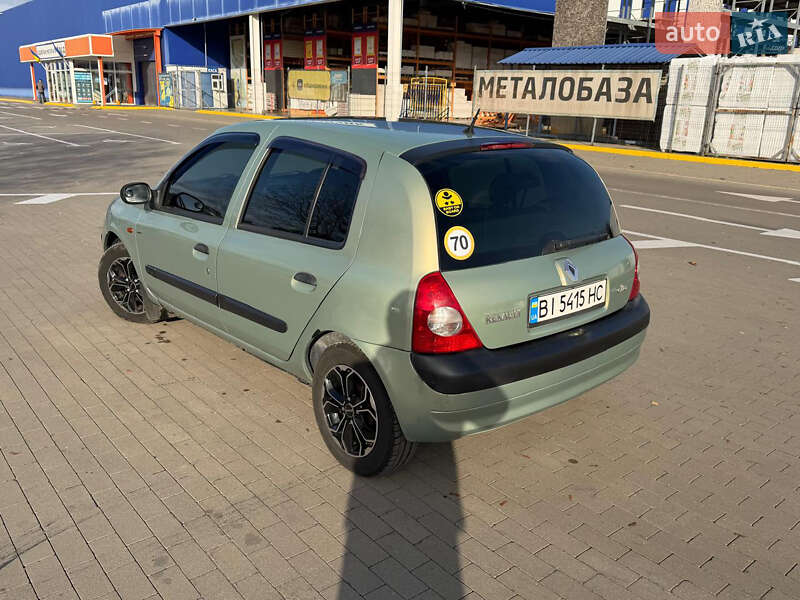 Хетчбек Renault Clio 2003 в Сумах
