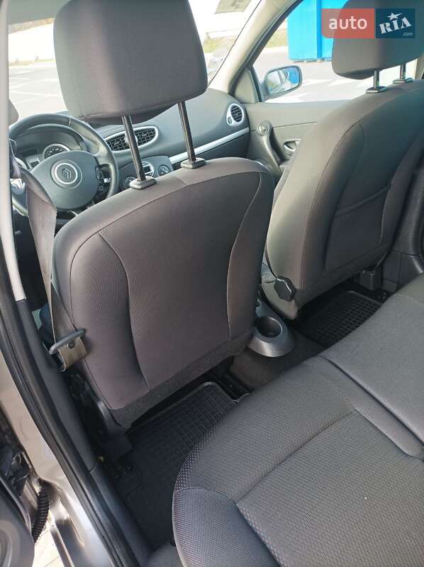 Універсал Renault Clio 2009 в Білій Церкві фото 13 Універсал Renault Clio 2009 в Білій Церкві