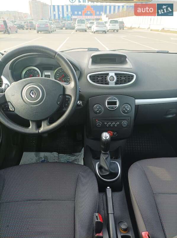 Універсал Renault Clio 2009 в Білій Церкві фото 23 Універсал Renault Clio 2009 в Білій Церкві