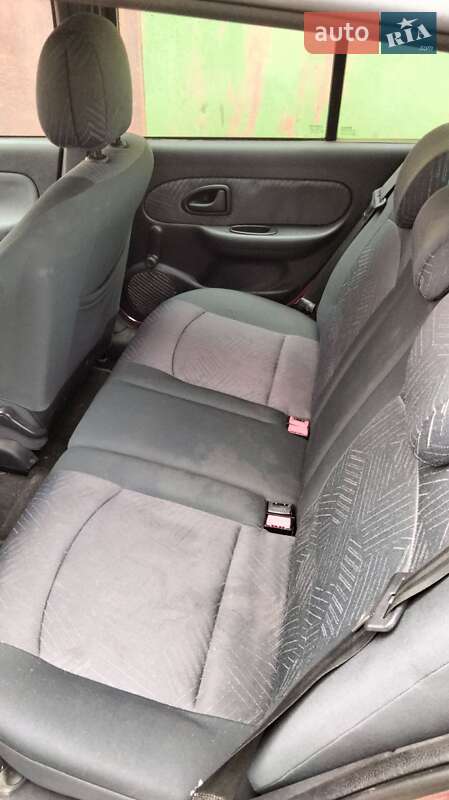 Хетчбек Renault Clio 2002 в Коростені фото 5 Хетчбек Renault Clio 2002 в Коростені