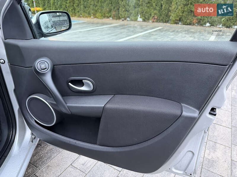 Універсал Renault Clio 2007 в Луцьку фото 60 Універсал Renault Clio 2007 в Луцьку
